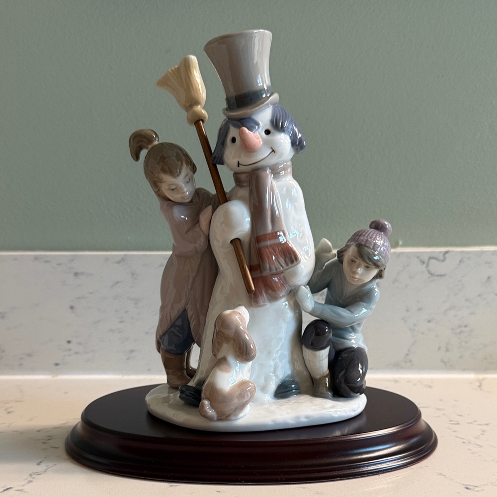 Vintage Lladro  “The Snowman” Sculpture.